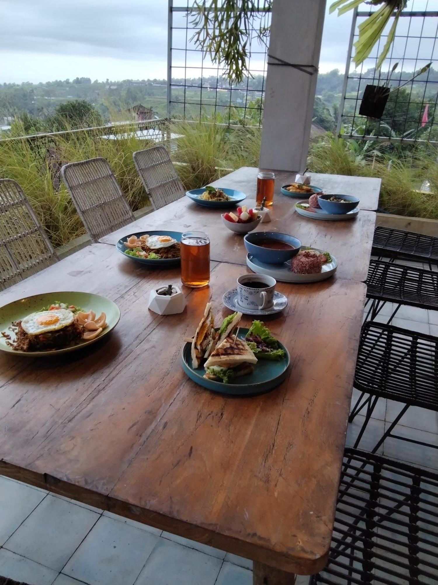 Gunza Bed And Breakfast Jatiluwih Ngoại thất bức ảnh